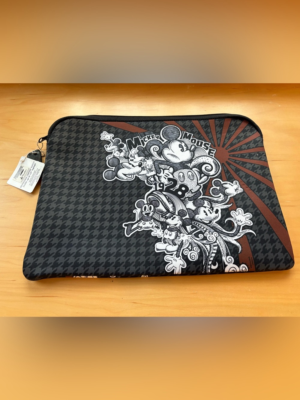 Disney reversible laptop sleeve 15 in width. NWT